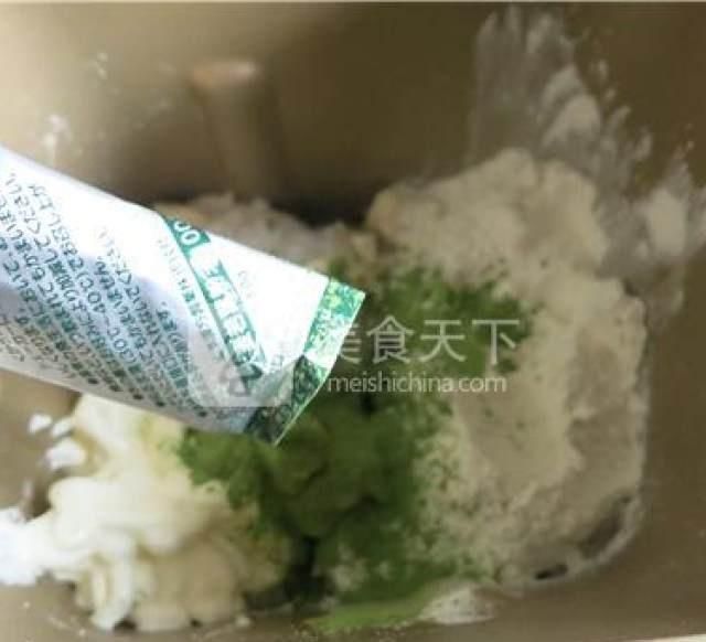  制造|大麦汁制造的吐司面包颜色鲜艳，味道芳香