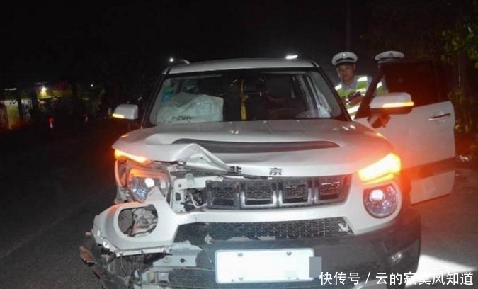  车祸|小伙撞人逃逸，当晚得知父亲车祸身亡，跪地痛哭大呼不可能！