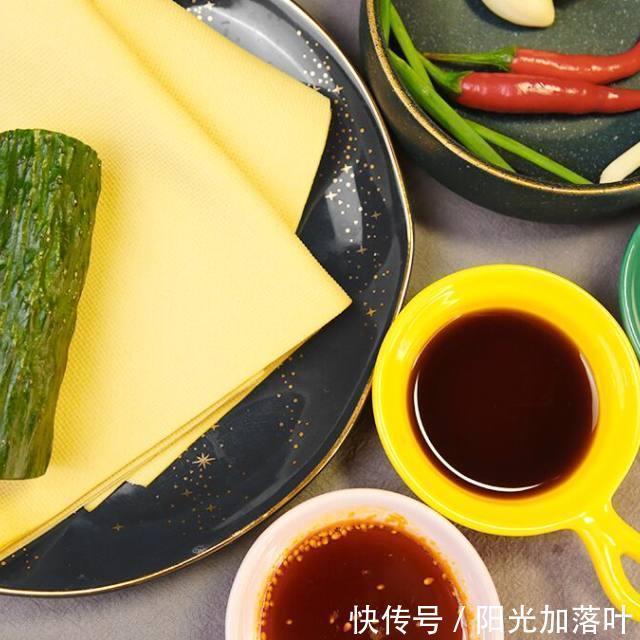  凉拌|凉拌千张，夏天下酒小菜，清新爽口又降温