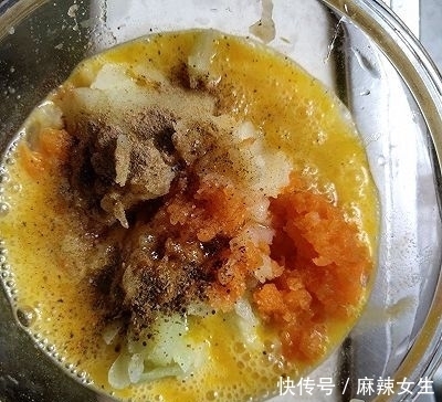 蛋饼|莴笋土豆胡萝卜蛋饼