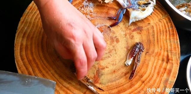 高端|大厨将梳子蟹、斑节虾两种高端食材用最朴素烹饪方式烹制出的美味