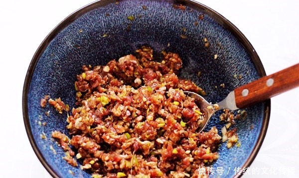 有人|萝卜饺子,有人焯水有人直接包,都不对,教你最正确做法,太香了