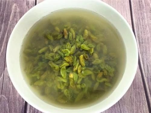  排出|葡萄干和此物一起泡，每天一碗，排出毒素，气血足了，肝脏健康了