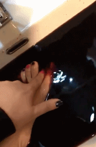 搞笑|搞笑GIF:伴娘在哪里找的真能闹