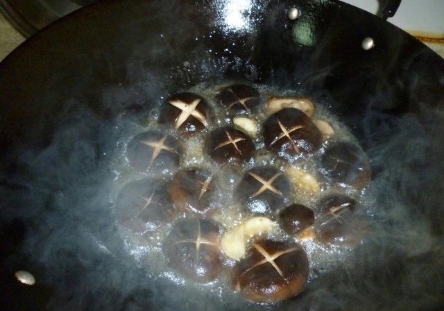  适合|三伏天适合吃这菜，我家1周至少吃3次，家人都爱吃，每次量不够