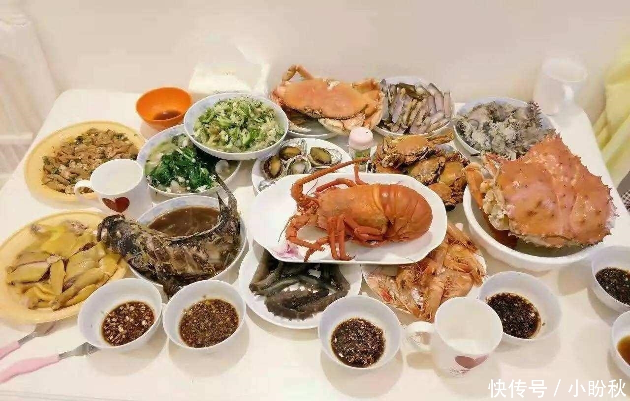 精致|全国各地的年夜饭，东北的最大气，广东的最精致，这个地方最奢华
