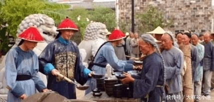 掺沙子|乾隆让和珅去赈灾, 和珅却向粥里掺沙子, 谁知灾情迅速得到控制