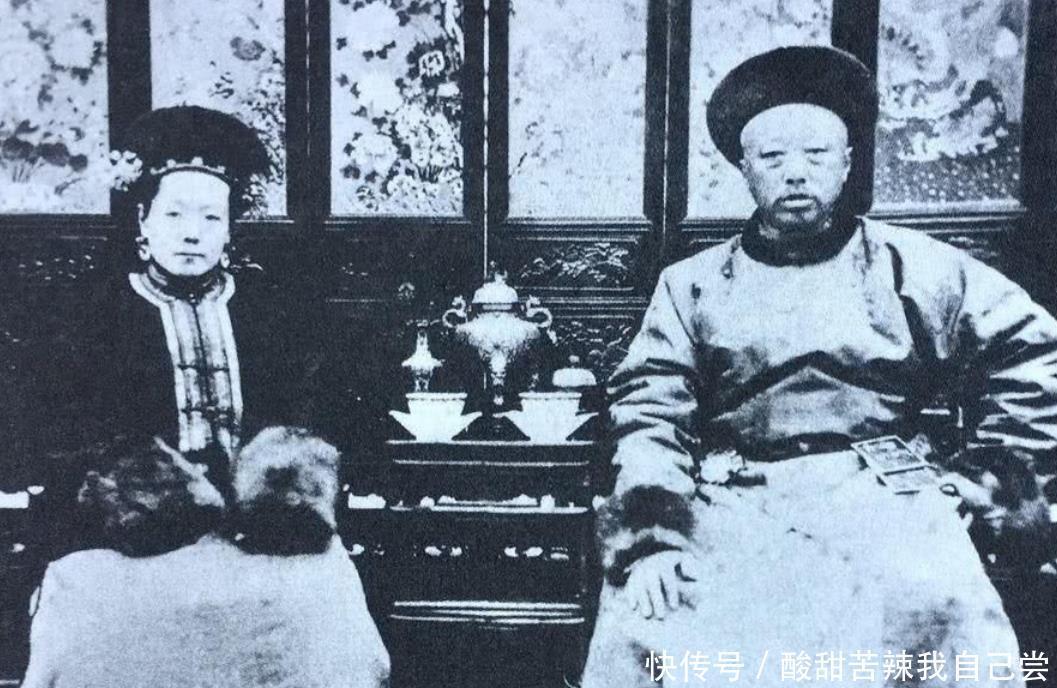 光绪皇帝|晚清王爷和嫡福晋老照片正室夫人相貌美艳,王爷威武霸气!