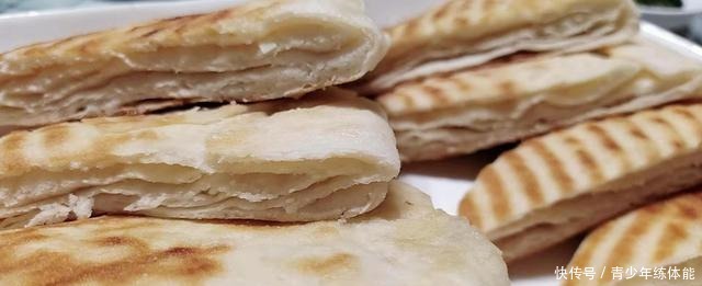 诱人|自制发面千层饼,外焦里软,诱人食欲!
