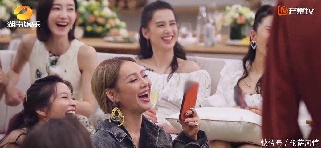  乘风破浪|《乘风破浪的姐姐》，那些你没注意到的小细节