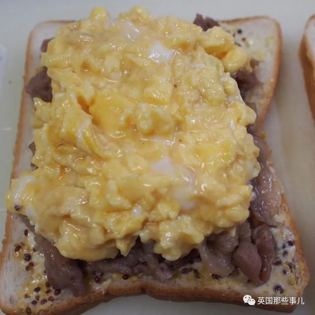  爸爸|霓虹爸爸热爱为家人制作美味菜肴，各种三明治光看着就超诱人