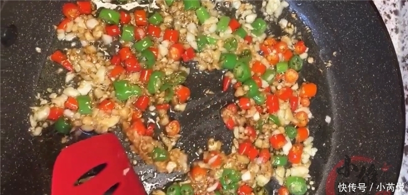 蒸鱼豉油|清蒸鱼吃了几十年,头一次见新做法,鲜嫩无腥味,出锅馋的流口水