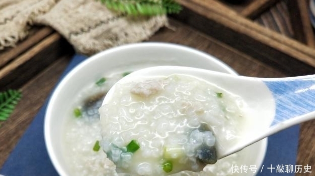  煮粥|煮粥，最忌直接下锅煮！外婆：做好6点，香浓黏稠，比买得更好喝
