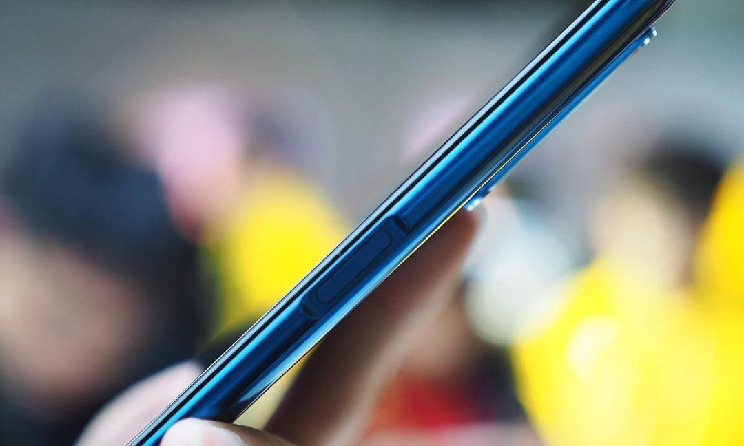  红米|2000左右值得入手双模5G手机推荐就它吧，性价比碾压红米K305G