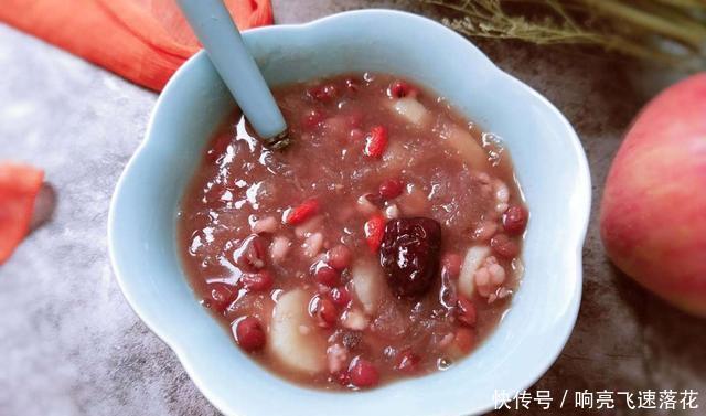 把握|天气越来越凉,多给家人喝这款粥,香甜浓稠滋补润燥,比喝豆浆强