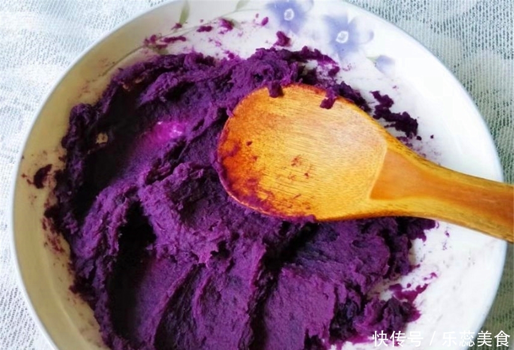 简单|做紫薯发糕其实很简单,掌握这个比例,发糕香甜松软可口