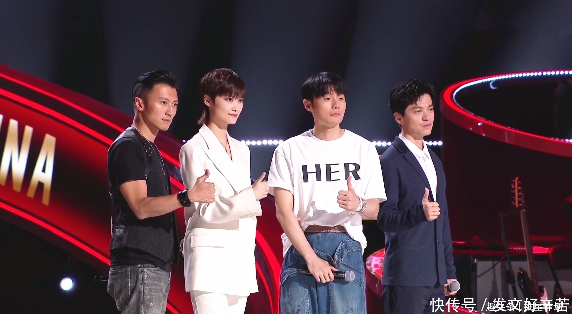 今晚|李宇春担任《中国好声音》导师,到底配不配?今晚见分晓?