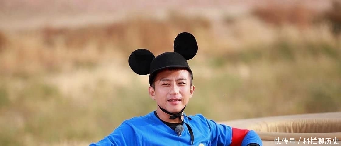 恐惧症|邓超退出跑男后都在做什么,看到他做的菜,密集恐惧症都犯了……