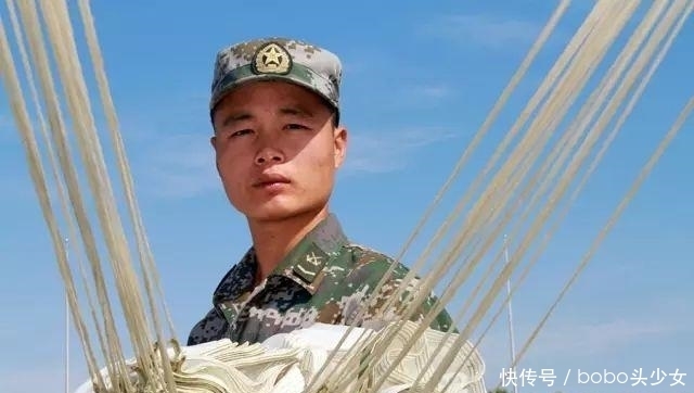 运动|从富家子弟到伤疤排行榜第一 1秒掏枪击中10米运动目标 立一等功