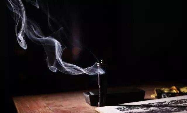 给我一炷香的时间