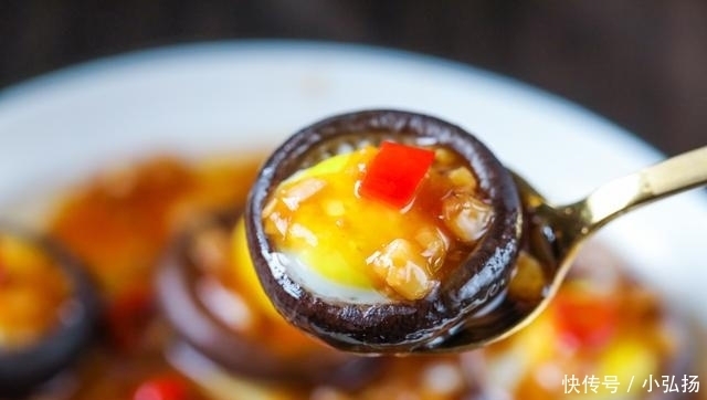 孩子|给儿子做了道下饭菜,爷爷想要尝尝,儿子说:给一头猪都不换