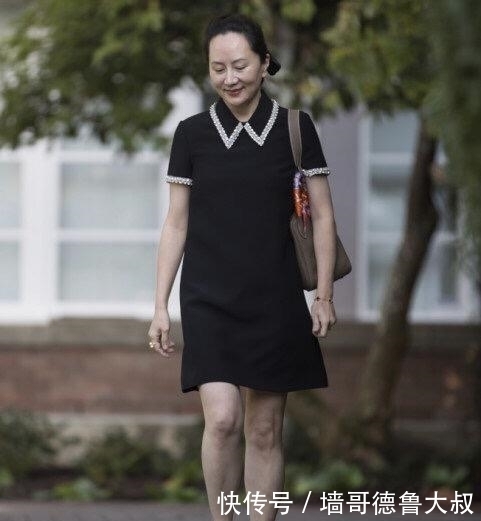  优雅|华为老总长女戴脚铐也优雅！神情淡定又从容，同父异母妹妹更迷人