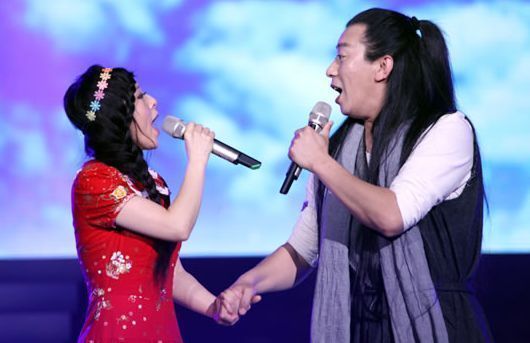 评委|曾夺星光大道总冠军,因一句话顶撞评委,如今已在娱乐圈销声匿迹