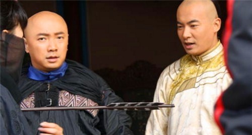 去世|雍正去世，李卫失去了最大靠山，乾隆继位后是如何对他的