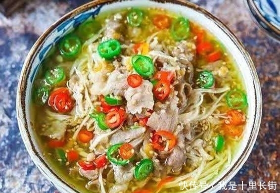 简便|酸汤肥牛,做法简便,酸酸辣辣,光闻味就胃口大开