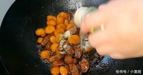 简单|淮扬大厨分享“蜜汁红烧牛肉”简单好吃家常做法，加它鲜香软烂