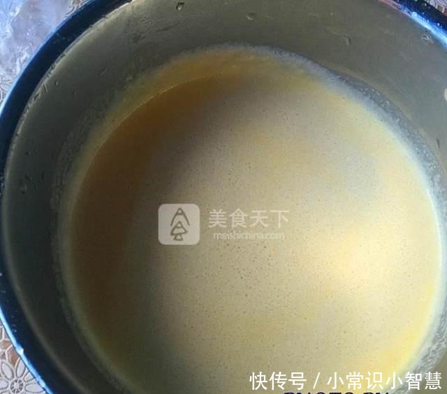 简单|草莓千层蛋糕,一口锅就能做,做法简单,营养美味!