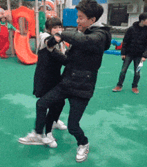  GIF|搞笑GIF：有了这个小技巧姑娘们！你们以后就不会乱花钱了！