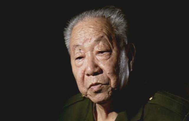  情况|中国狙击之王！在没有瞄具的情况下，一枪击毙美军王牌狙击手