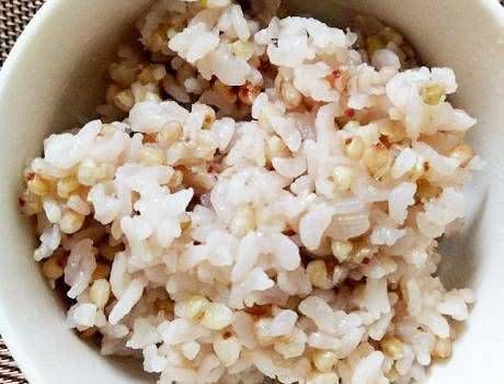  在家|饭团在家做很简单，营养美味低脂更健康，减肥人群最爱的早餐