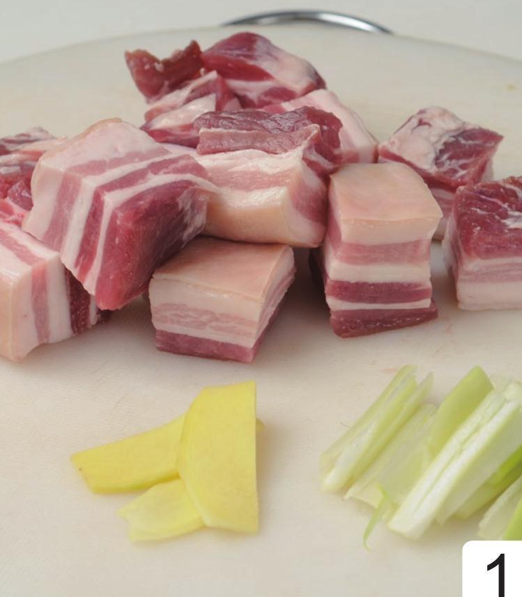 成功|想要做好吃的红烧肉,还是得放入凉水,厨房小白也能百分百成功