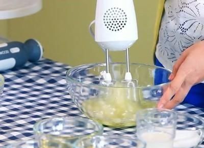 蛋白霜|买草莓奶油蛋糕只会让你快乐一段时间,你自己做的是永恒的味道