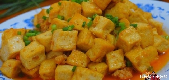 我家|我家豆腐从不炖着吃,不煎不煮,做法很简单,好吃极了