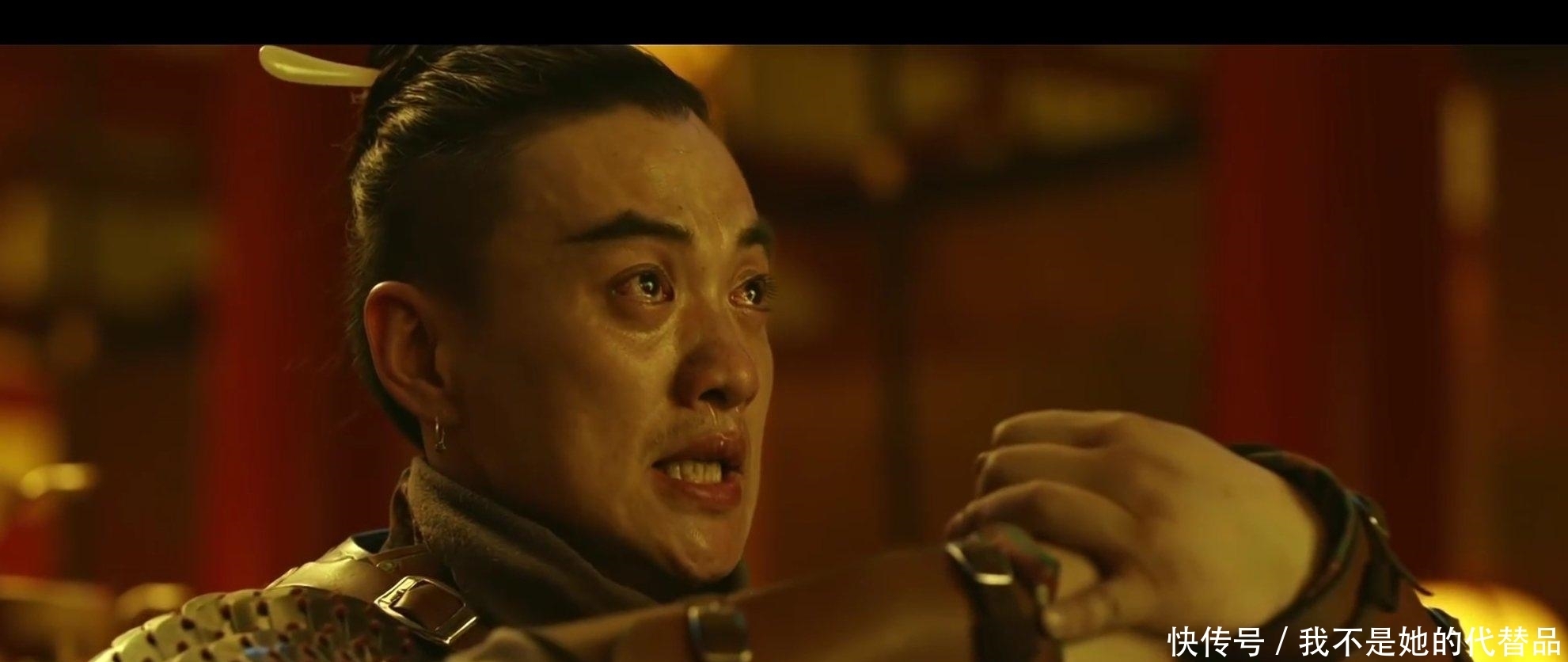 皇上|《长安十二时辰》萧规挟持皇上出逃,明明张小敬、檀棋能救人,为何迟迟不动手?