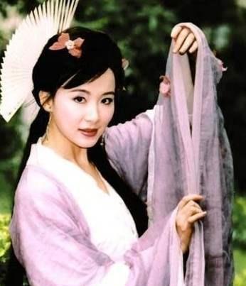 评选|古装女神评选,佟丽娅杜冰雁惊艳颜值,第一名像画里走出来的女人