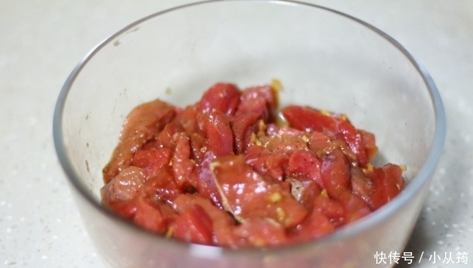  少许|教你在家做好吃的牛肉卷饼，早餐来一份，精力充沛一整天！