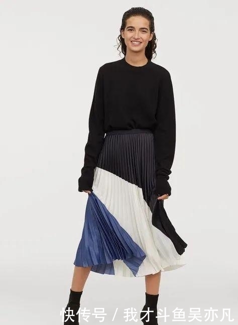 卫衣|卫衣+半裙=早秋最火混搭套路,时髦炸了