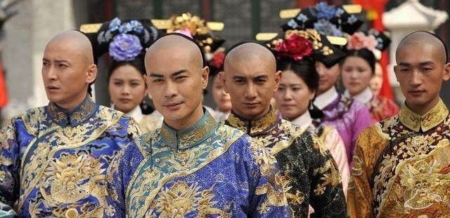 喉咙|这个皇子是卡在康熙帝喉咙的一根刺，最终因为两只老鹰被拔除