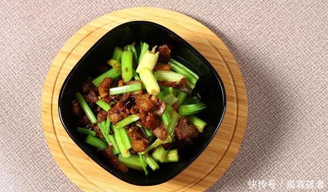 血水|不管炖什么肉，万万不要直接焯水！多加1步，肉软嫩无腥味！