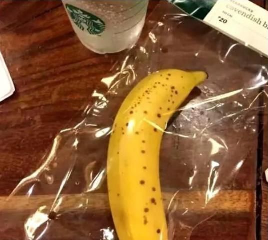 包装|超市里过度包装的食物,忍了草莓,忍了香蕉,看到可乐不淡定了