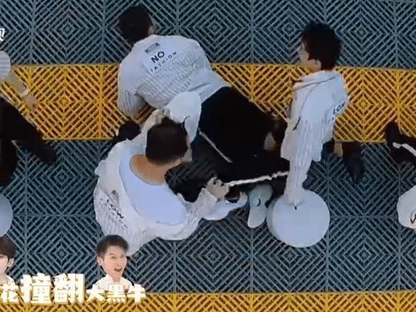 故意|蔡徐坤游戏故意推翻李晨,沙溢看不下去,暴露跑男团真实关系