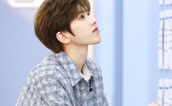  学员|其他导师都专注于学员信息，唯独蔡徐坤不一样，来优等生的自觉