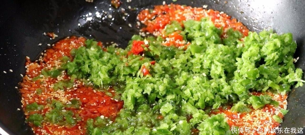 厨师|如何让蒜蓉辣椒酱变得美味？厨师教你一种新的吃法