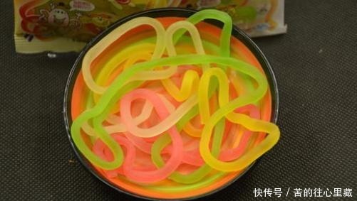 不贵|学生党最喜欢吃的几种零食,价格不贵又好吃,最后一种感觉好神奇