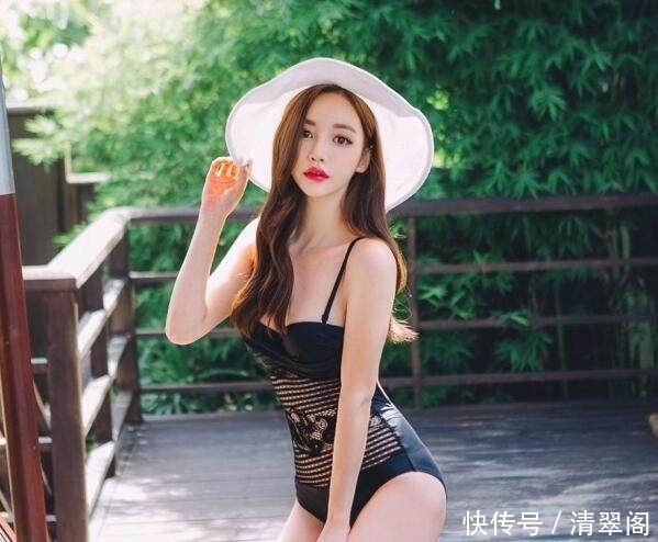 不失|小姐姐不一样的连体泳衣，保守又不失优雅性感！