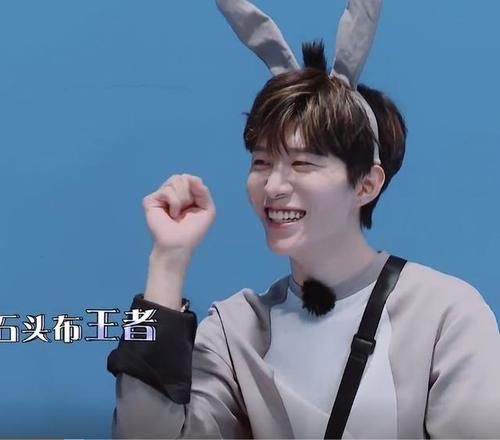  导演|《青环》导演被范丞丞连赢5局原地整懵周深赢的更霸气